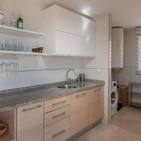 Beautiful Penthouse With Ethnic Interiors 公寓