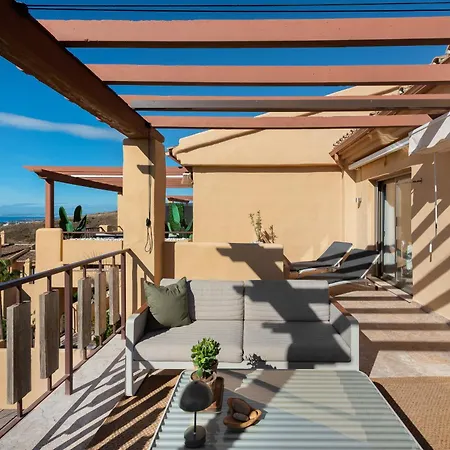 Beautiful Penthouse With Ethnic Interiors Estepona