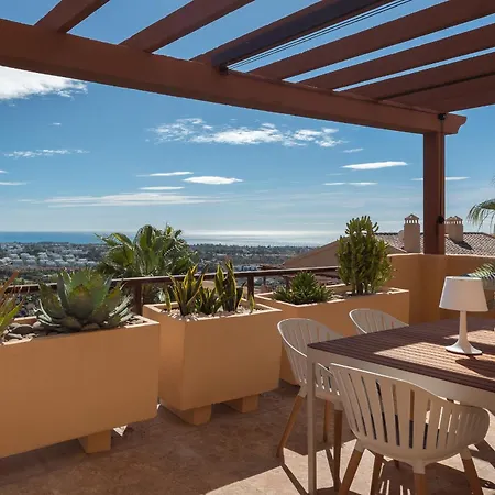 Beautiful Penthouse With Ethnic Interiors Apartment *