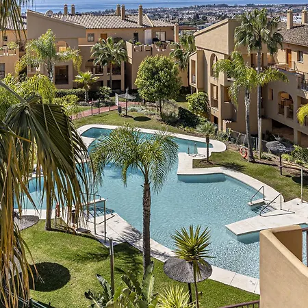 Beautiful Penthouse With Ethnic Interiors Appartamento Estepona